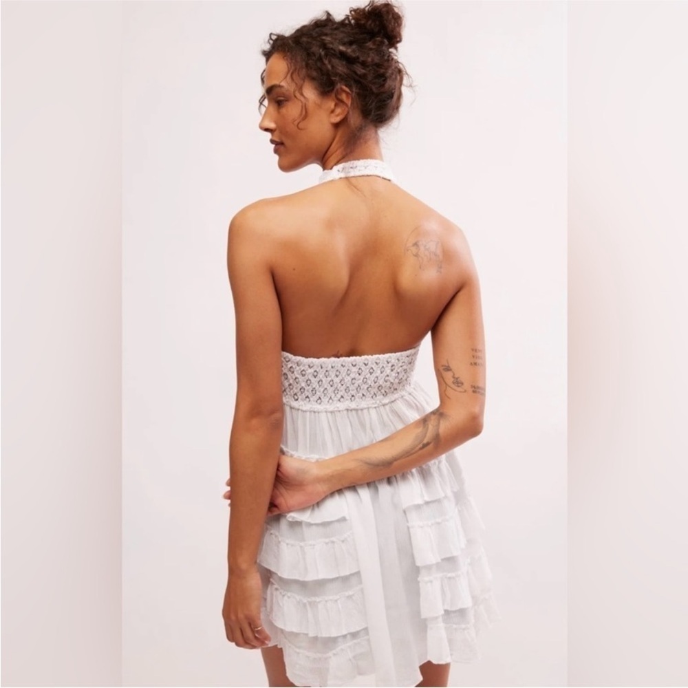 Free People One *Adella* White Lace Tiered Ruffle Halter Slip. NWT. Medium - Picture 3 of 7